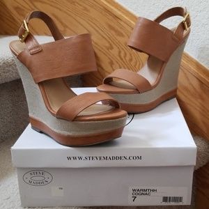 Steve Madden Warmthh Wedges